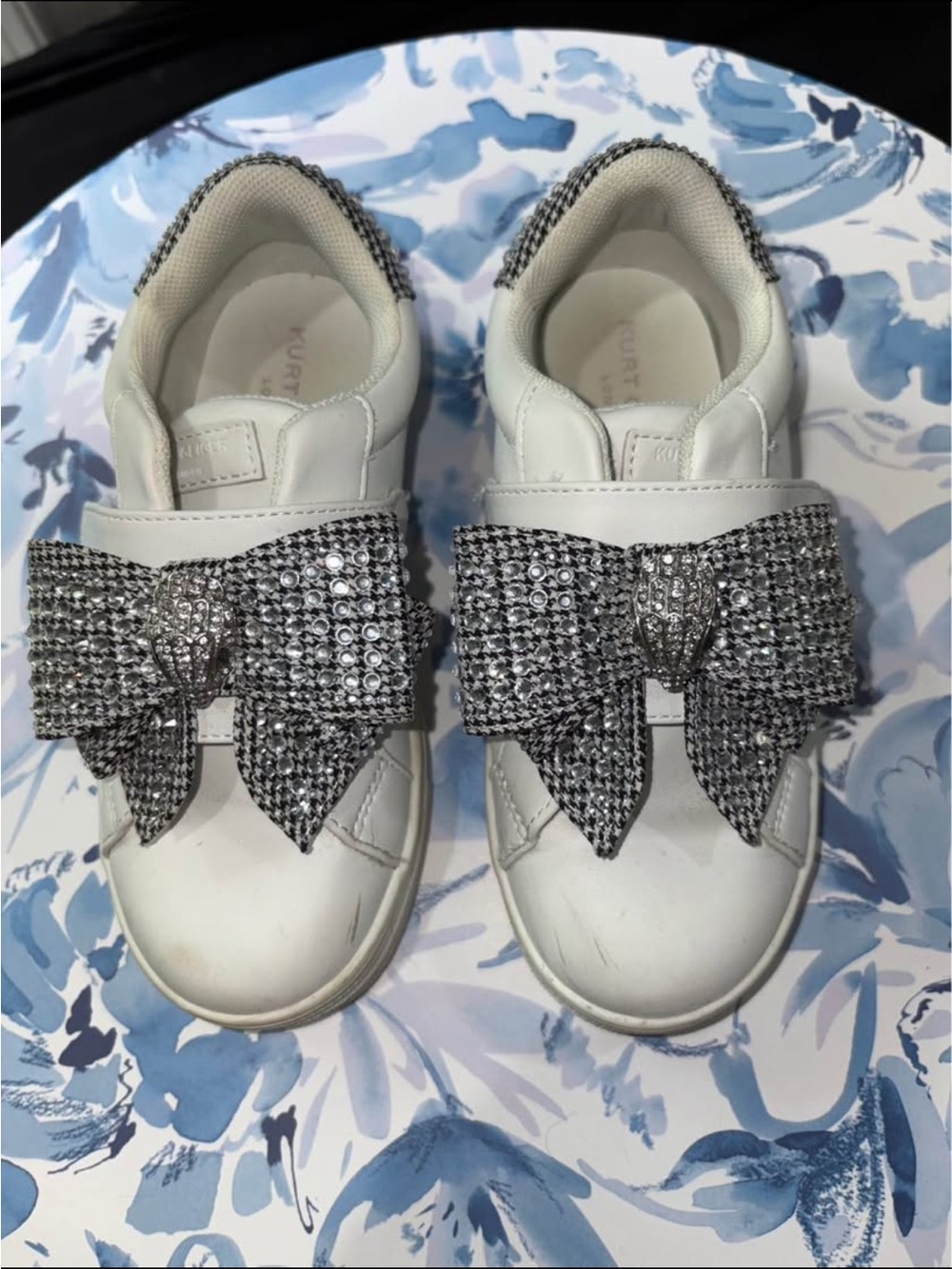 Girls Kurt Geiger White Leather Velcro Sneakers w/ Silver Crystal Bow Trim-Sz 13